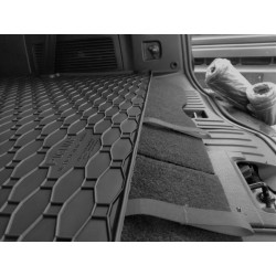 Vaňa do kufra FORD Galaxy 7miestne (od 2007) gumená