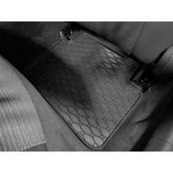 Pryžové rohože na míru pro Mercedes C-Klasse / C-Klasse Hybrid (W/S206) (od 2022)