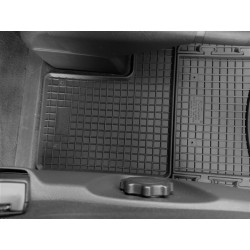 Pryžové rohože na míru pro VOLKSWAGEN T5 2m Transporter / Caravella / Multivan + TUNEL (4díl) (od 2003)