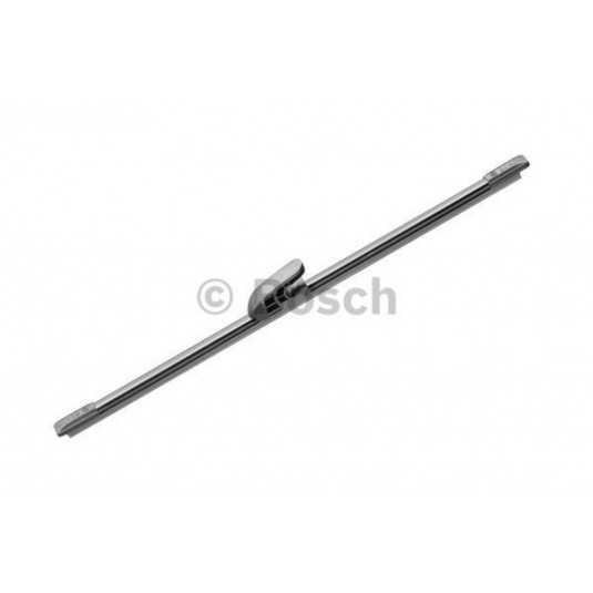 Stěrač Bosch zadní pro KIA Pro Cee’d (CD) (2019.03-souč.) 300mm