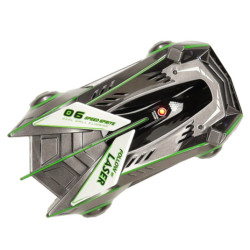 RC laserem řízené auto jezdící po zdi na laserové šedi