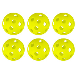 Obratnostní hra s házením míčku na cíl