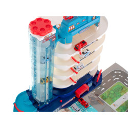 Parkovací garáž 5 úrovní elektrický výtah + rohož + 8 aut