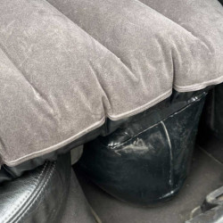 Nafukovací matrace do auta + pumpa černá