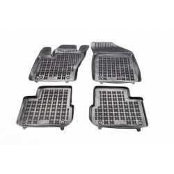 Pryžové rohože Fiat TIPO Hatchback (od 2020) se zvýš. okrajem