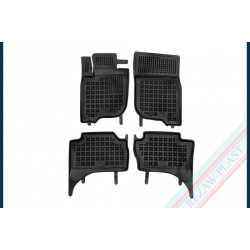 Pryžové rohože Mitsubishi L200 V Dvojitá kabina, verze s automatickou převodovkou, 4x4 (AWD) (od 2019) se zvýš. okrajem