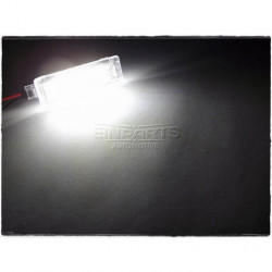 LED osvětlení přihrádky spolujezdce BMW Z4 Roadster (E85) (2002-2009) EP582